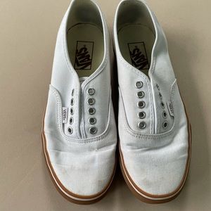 Authentic vans size 8 white gum-sole
